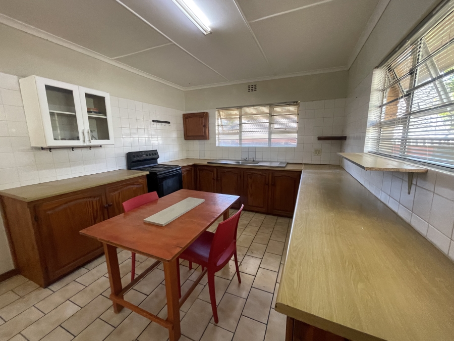 5 Bedroom Property for Sale in Saxilby Eastern Cape
